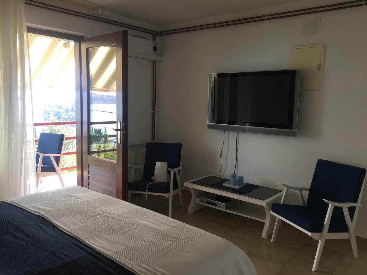 Apartman Cvenkica オミサリ エクステリア 写真